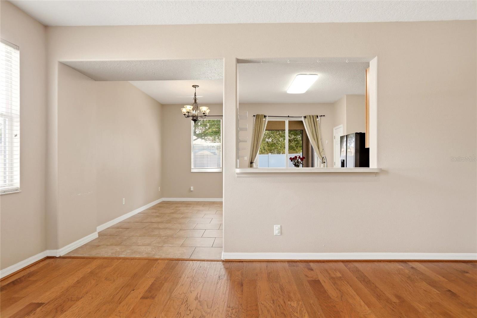 EMERALD RDG H - Residential