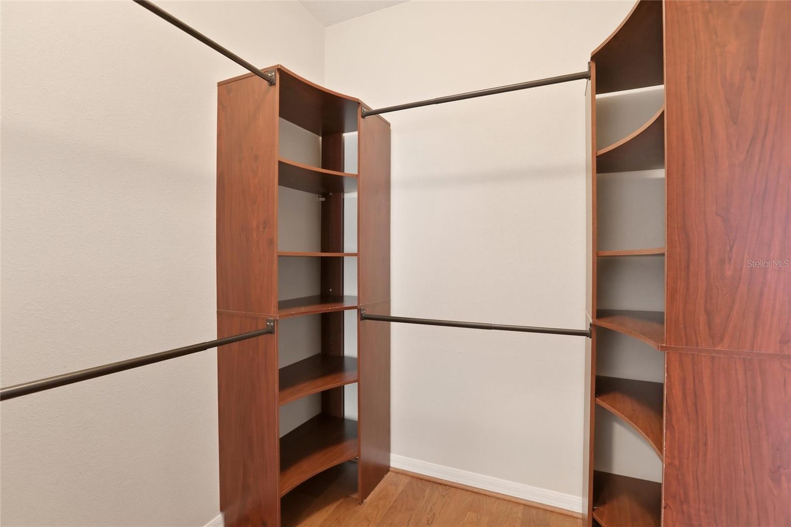 EMERALD RDG H - Residential