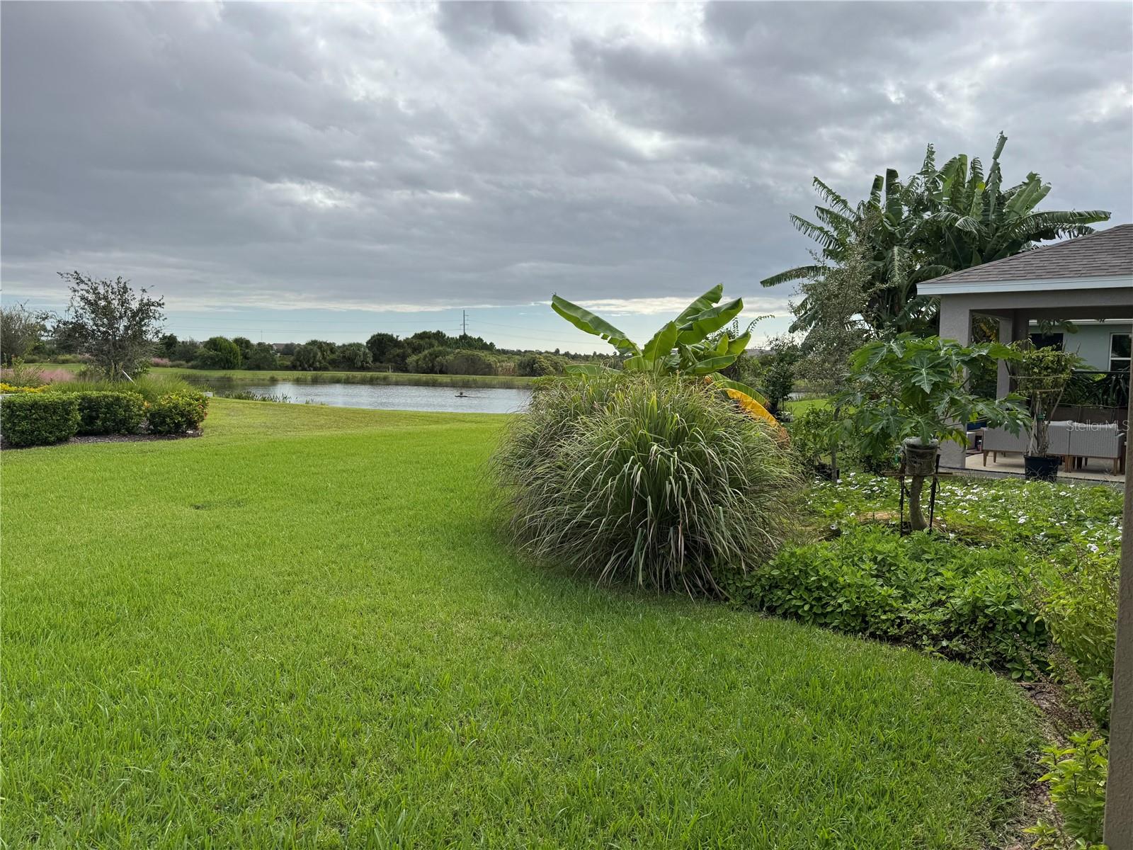 PROMENADE ESTATES PH I - Residential Lease