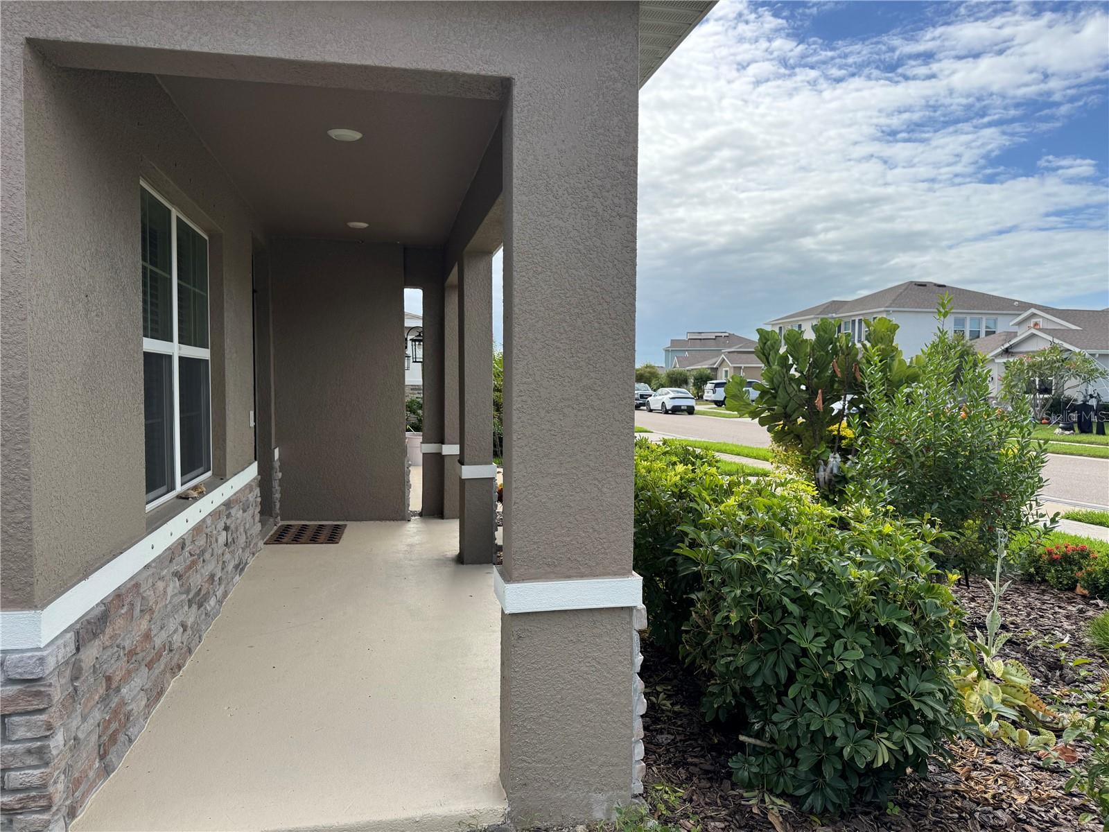 PROMENADE ESTATES PH I - Residential Lease