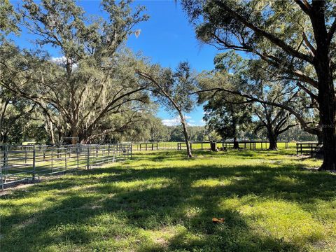 Tiny photo for 2551 NE 107th Place, Chiefland, FL 32626 (MLS # OM710750)