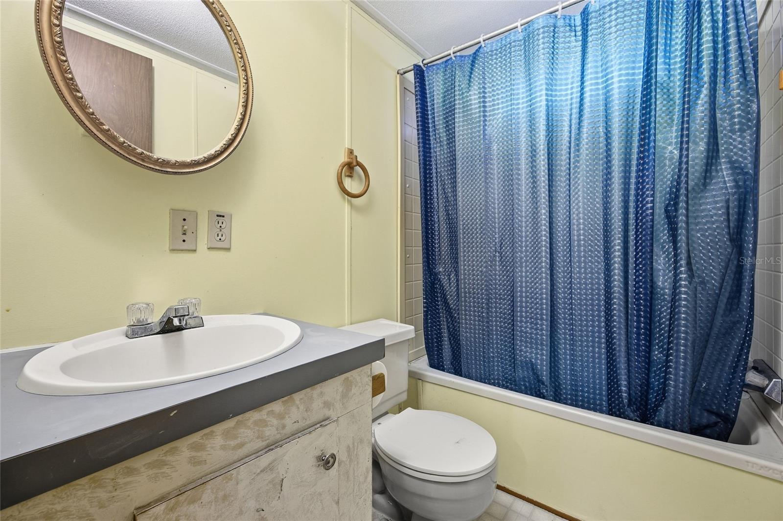 NON SUBDIVISION - Residential