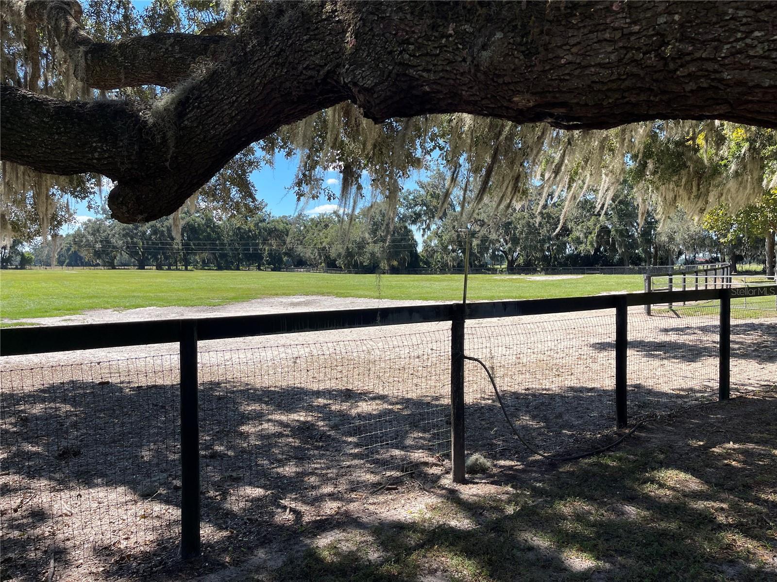 NON SUBDIVISION - Residential