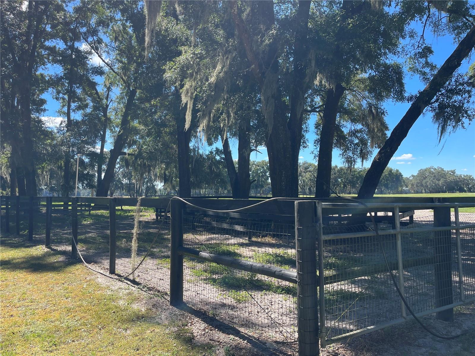 NON SUBDIVISION - Residential