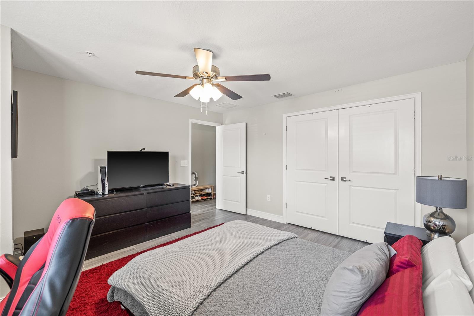 WESTSHORE MARINA DISTRICT NORT - Residential Lease