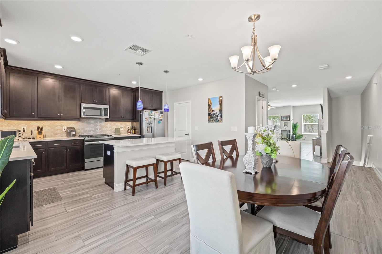 WESTSHORE MARINA DISTRICT NORT - Residential Lease