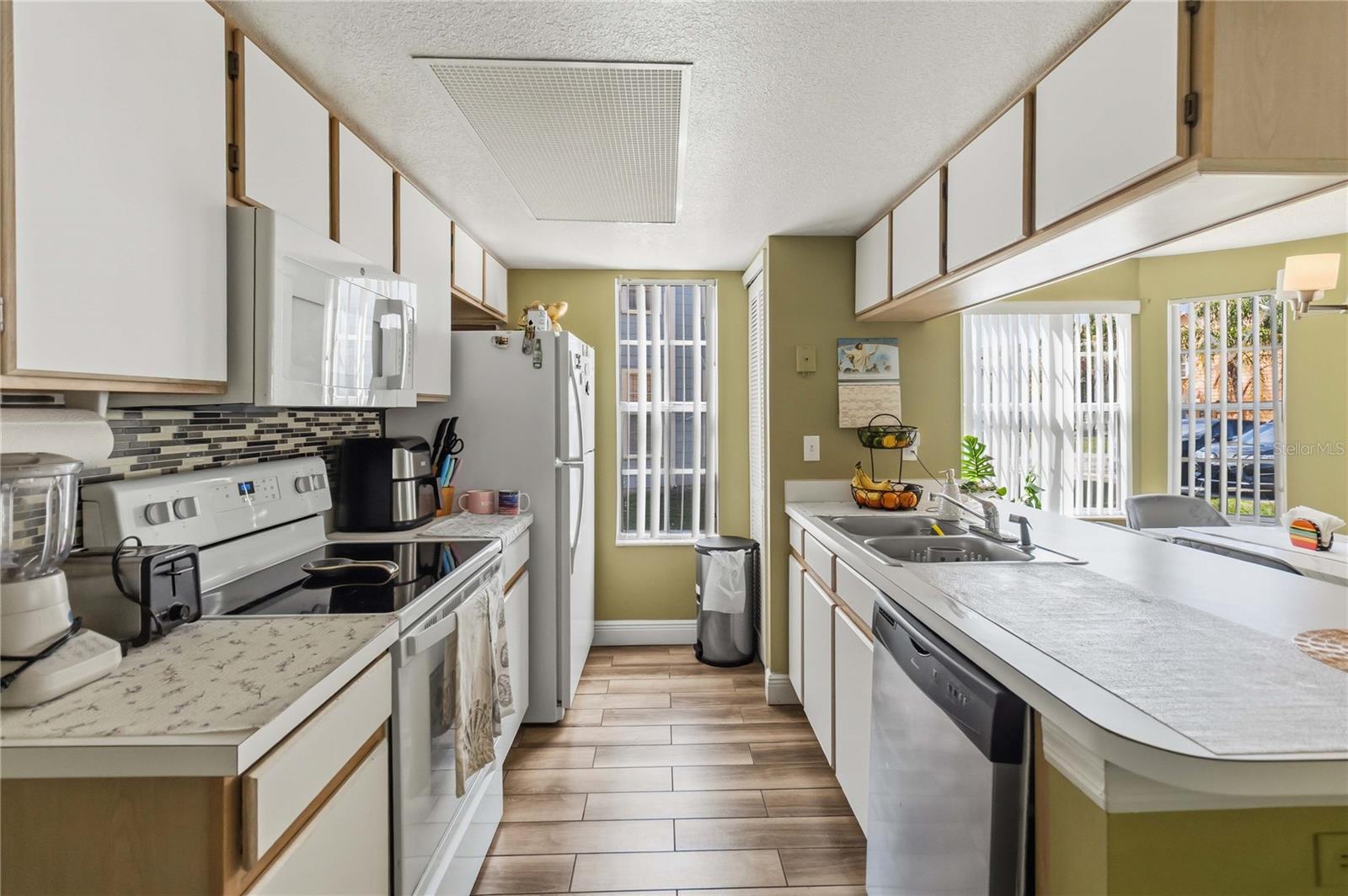 ROYAL PALM BAY CONDO - Residential