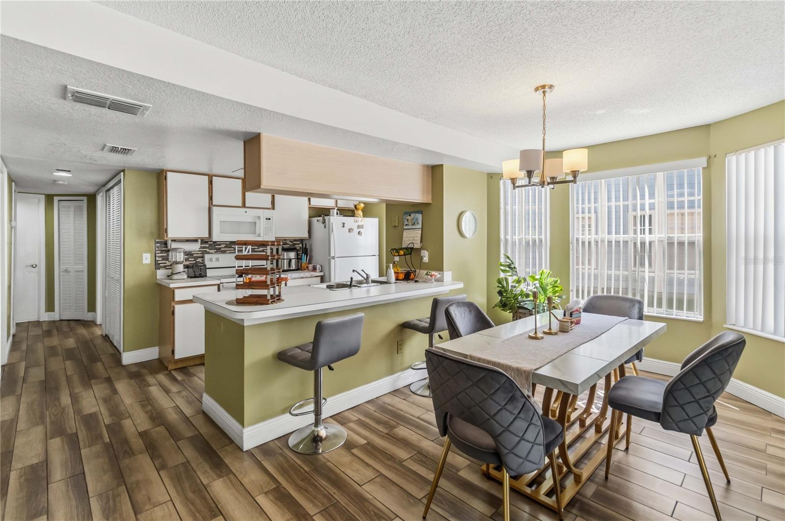 ROYAL PALM BAY CONDO - Residential