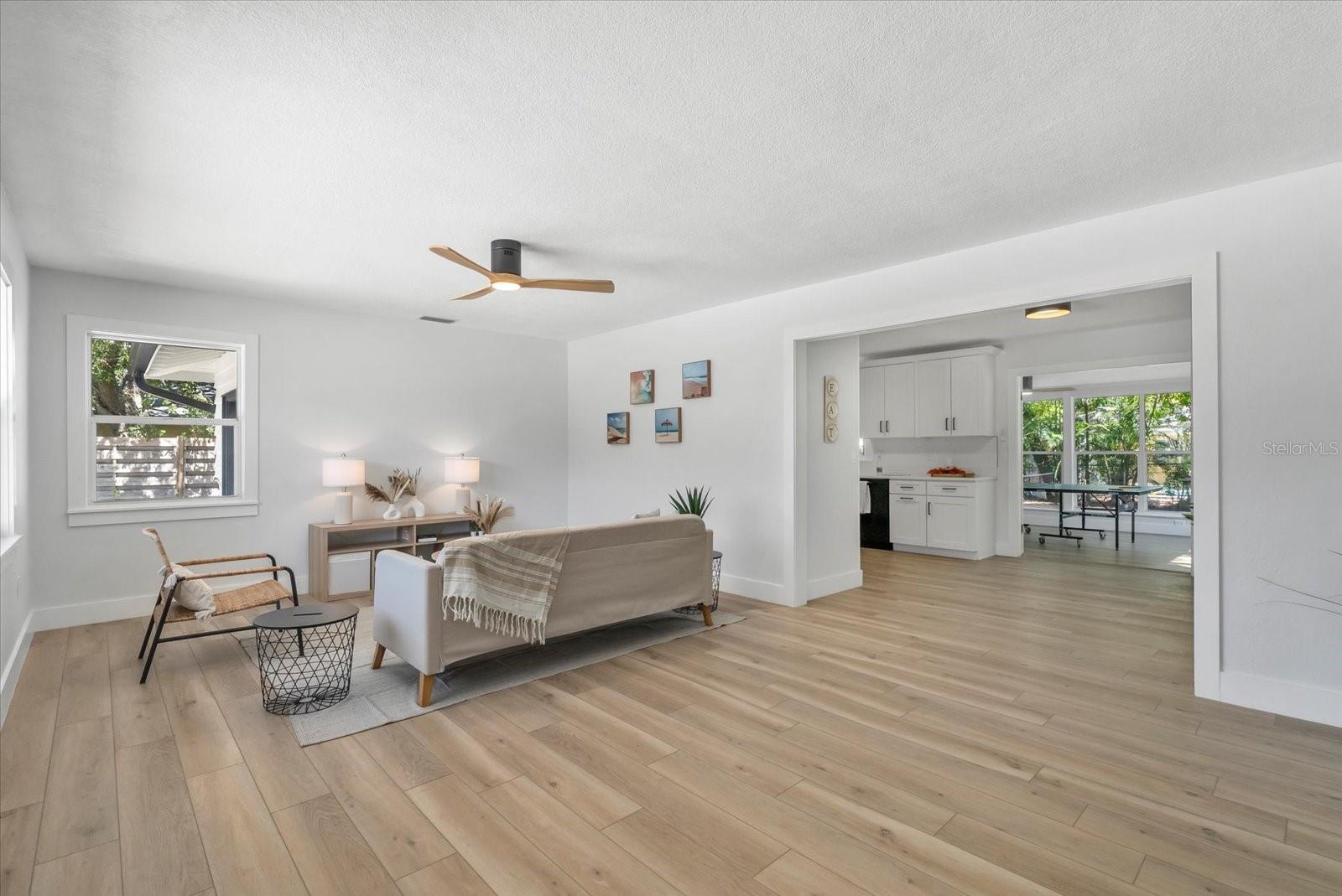 1857 SIESTA DRIVE
