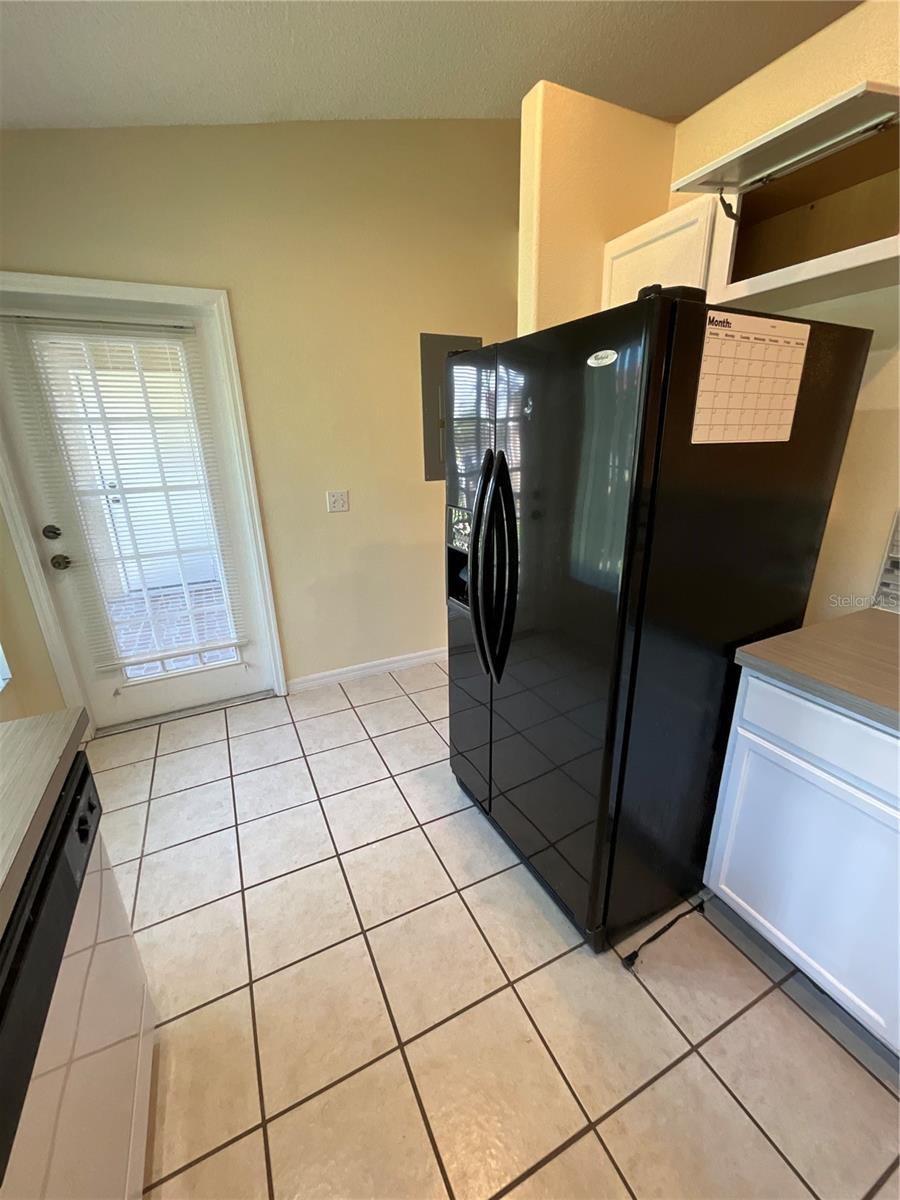 OSPREY COVE AT THE OAKS CONDO PH 11 - Residential Lease