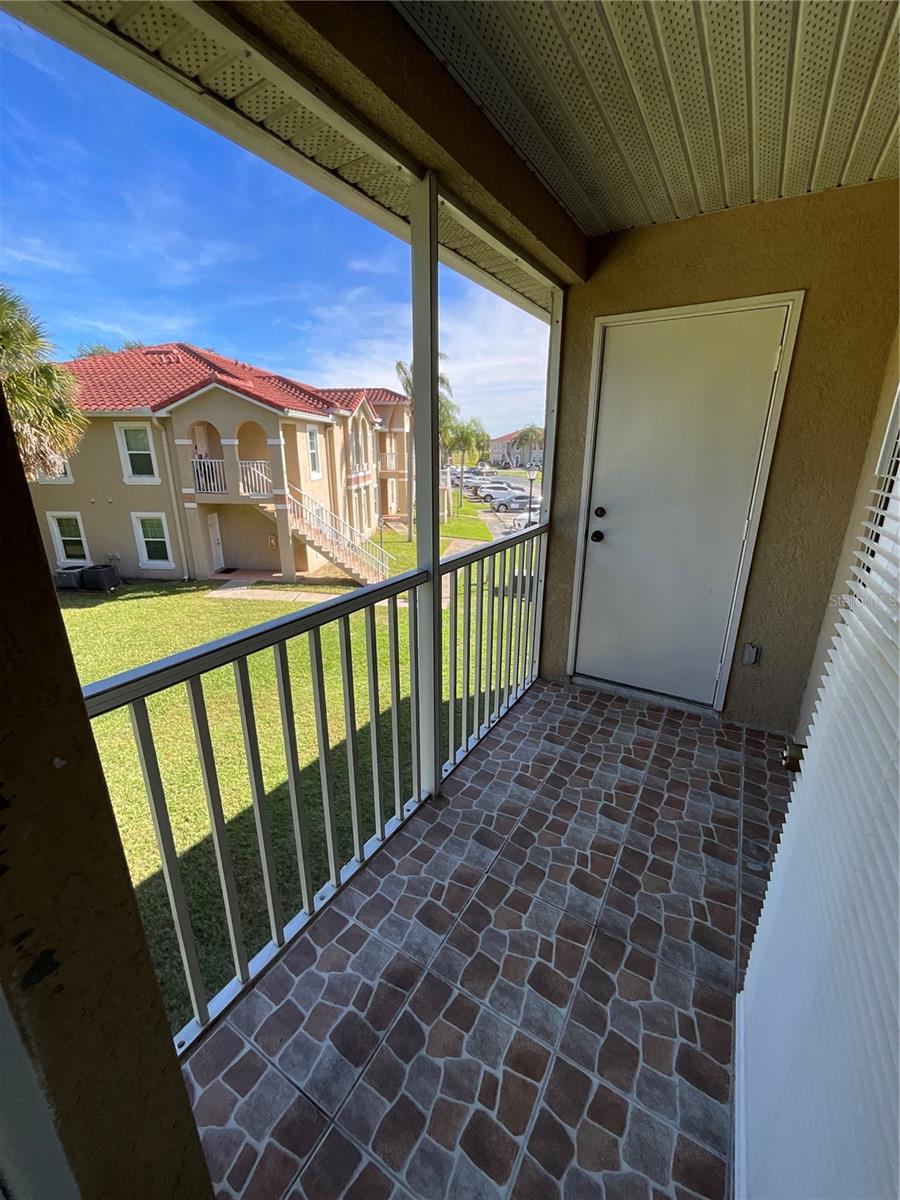 OSPREY COVE AT THE OAKS CONDO PH 11 - Residential Lease