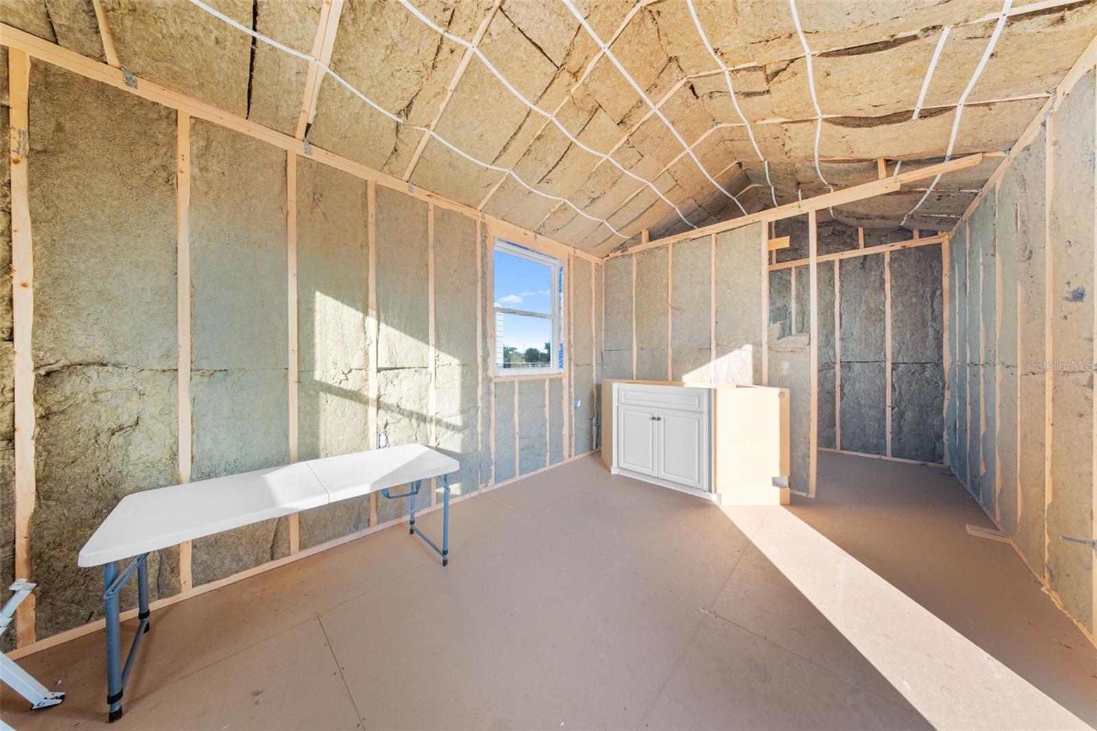 LAKE HELEN BLK 26 W 01/2 FOGLER - Residential