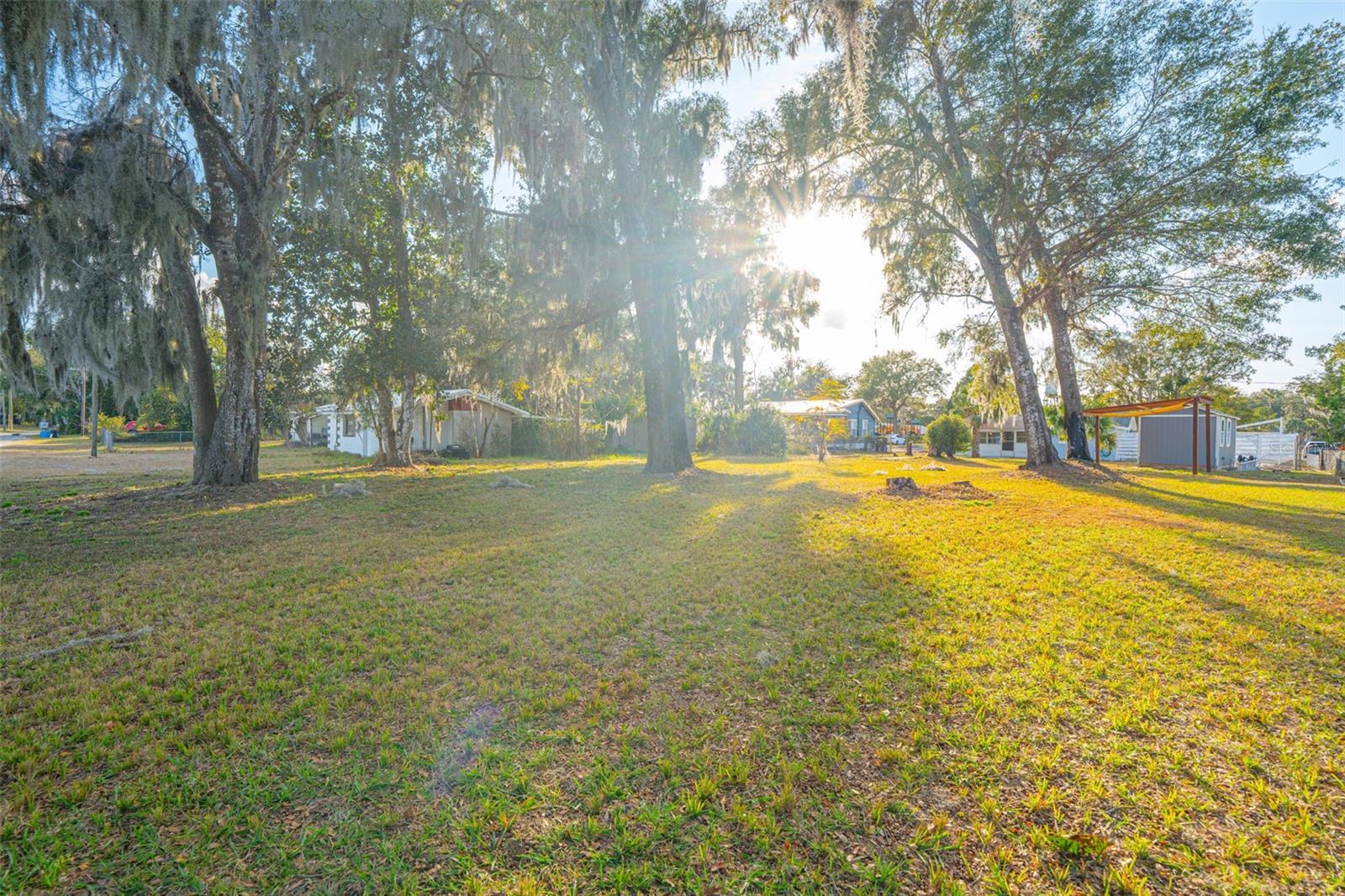 LAKE HELEN BLK 26 W 01/2 FOGLER - Residential