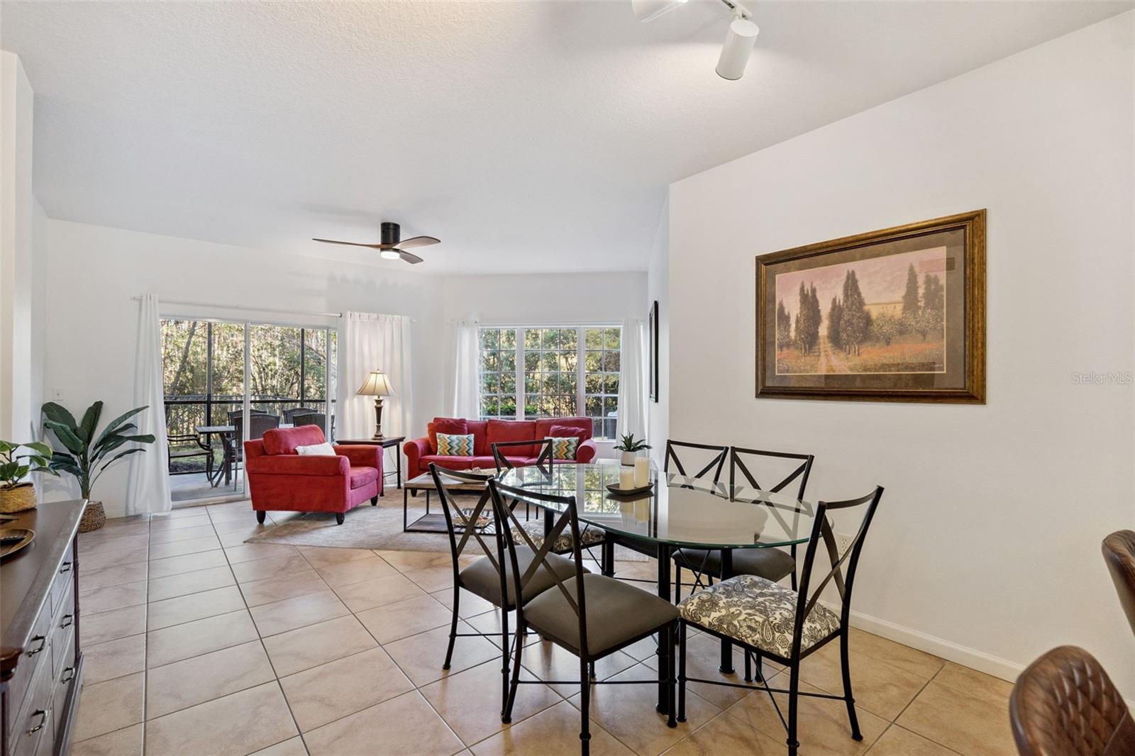 WORLDQUEST RESIDENCE - Residential