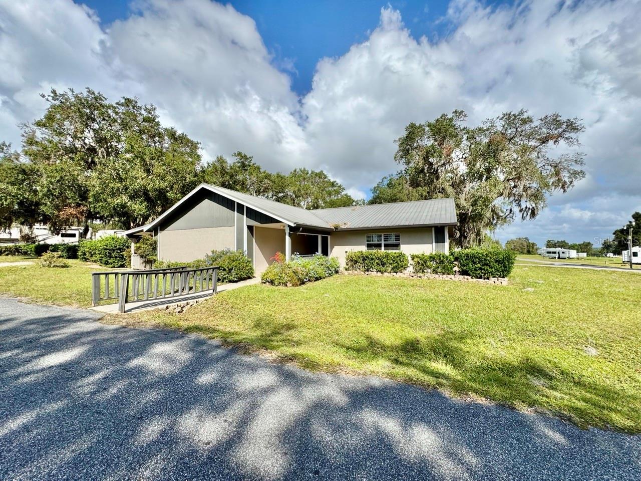 OKLAWAHA OVERLOOK CONDOS - Land