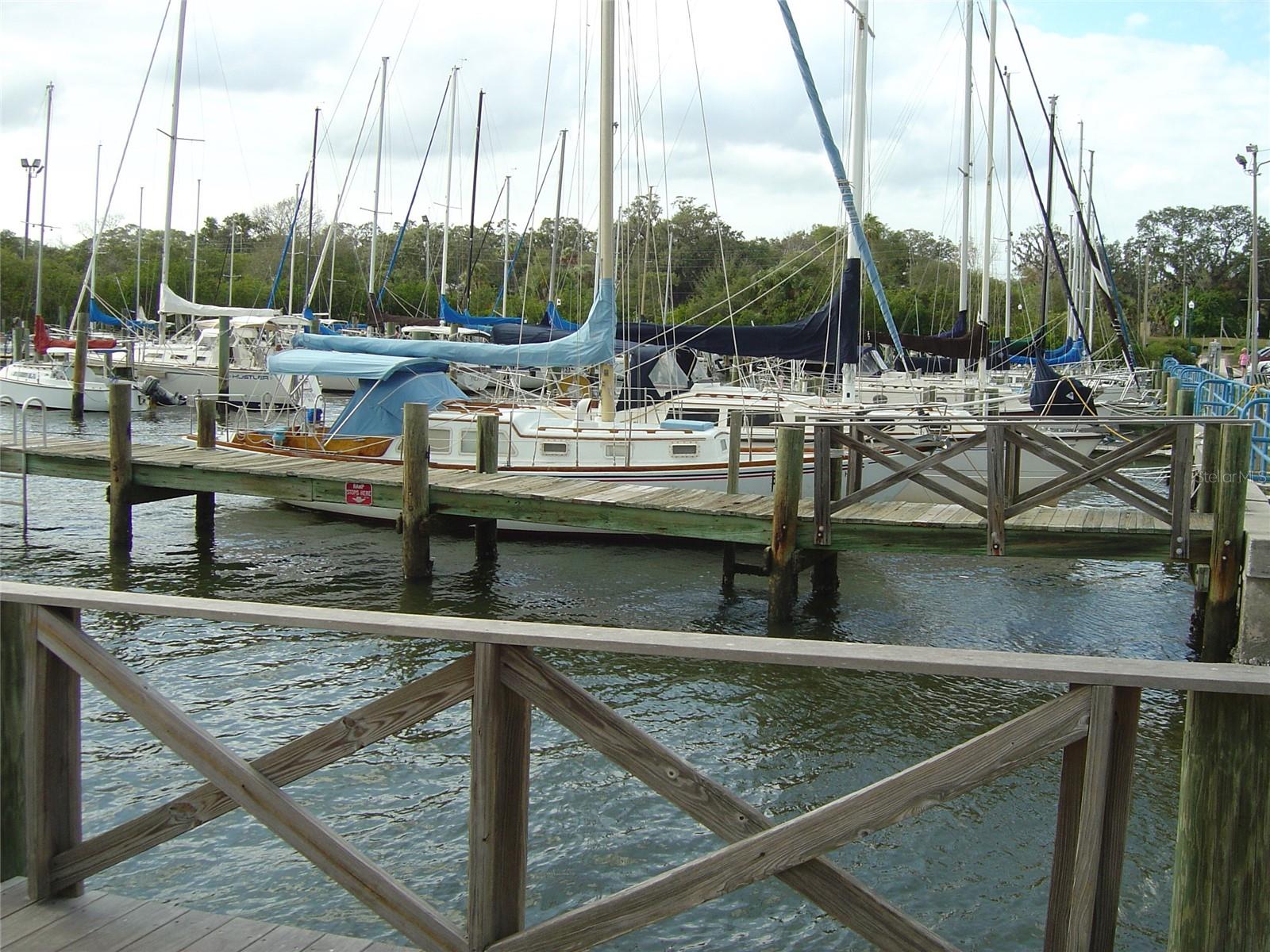 YORKTOWN AT BEACON PLACE - Residential