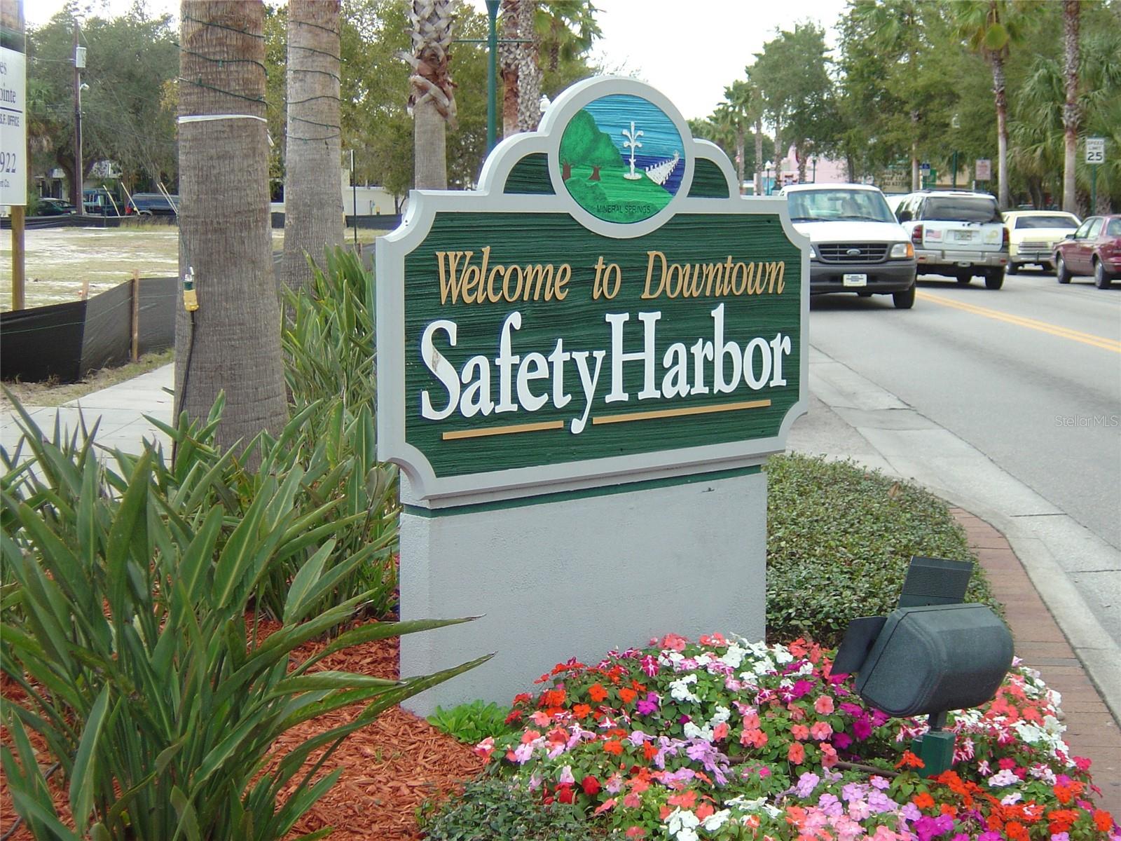 YORKTOWN AT BEACON PLACE - Residential