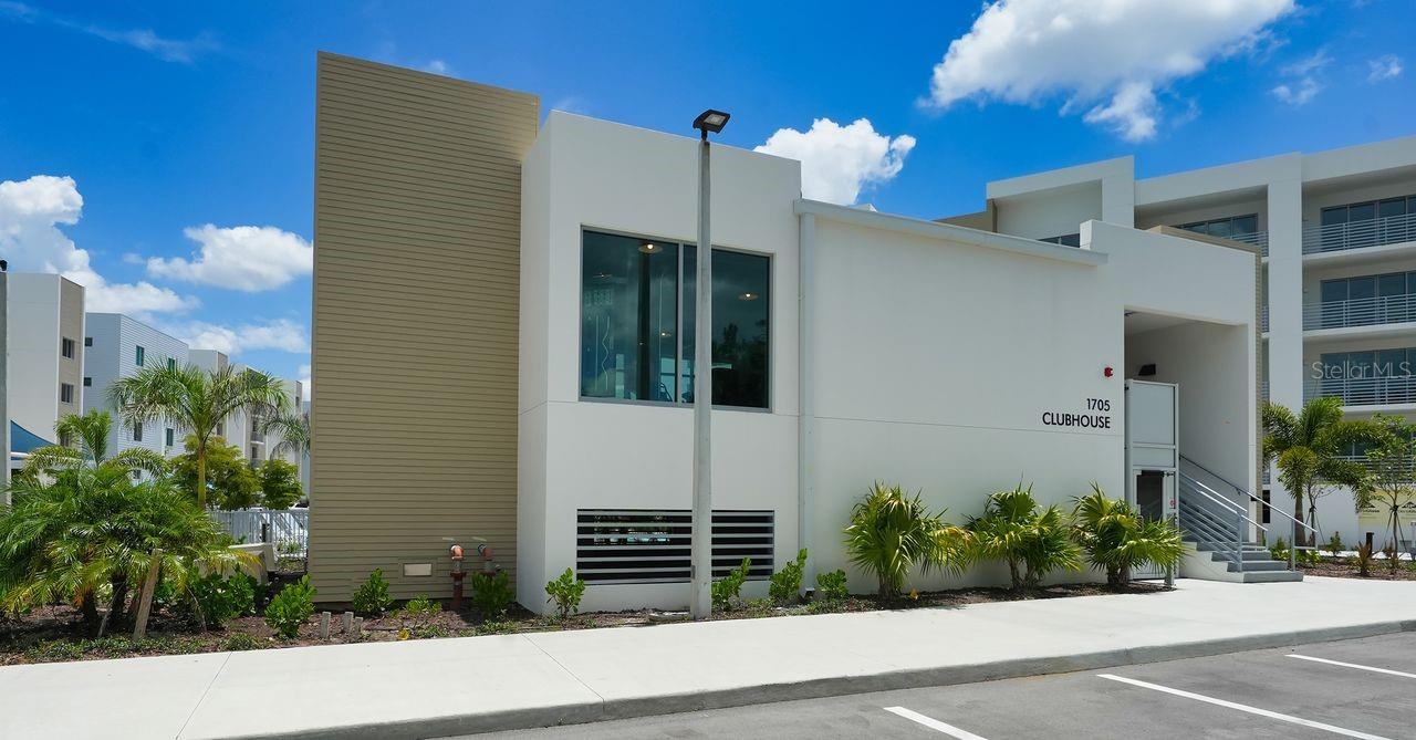 THE STRAND - Residential