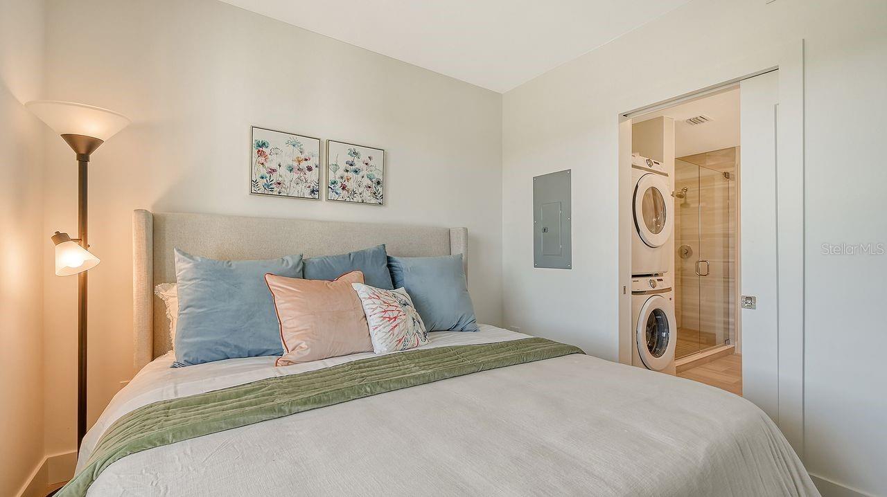 THE STRAND - Residential