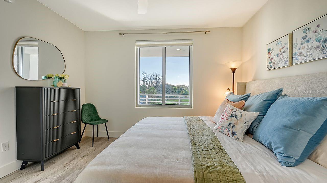 THE STRAND - Residential