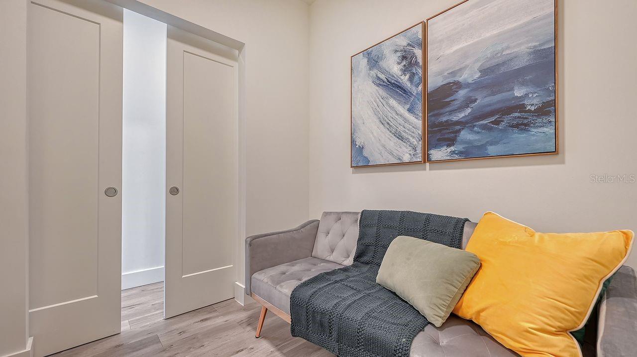 THE STRAND - Residential