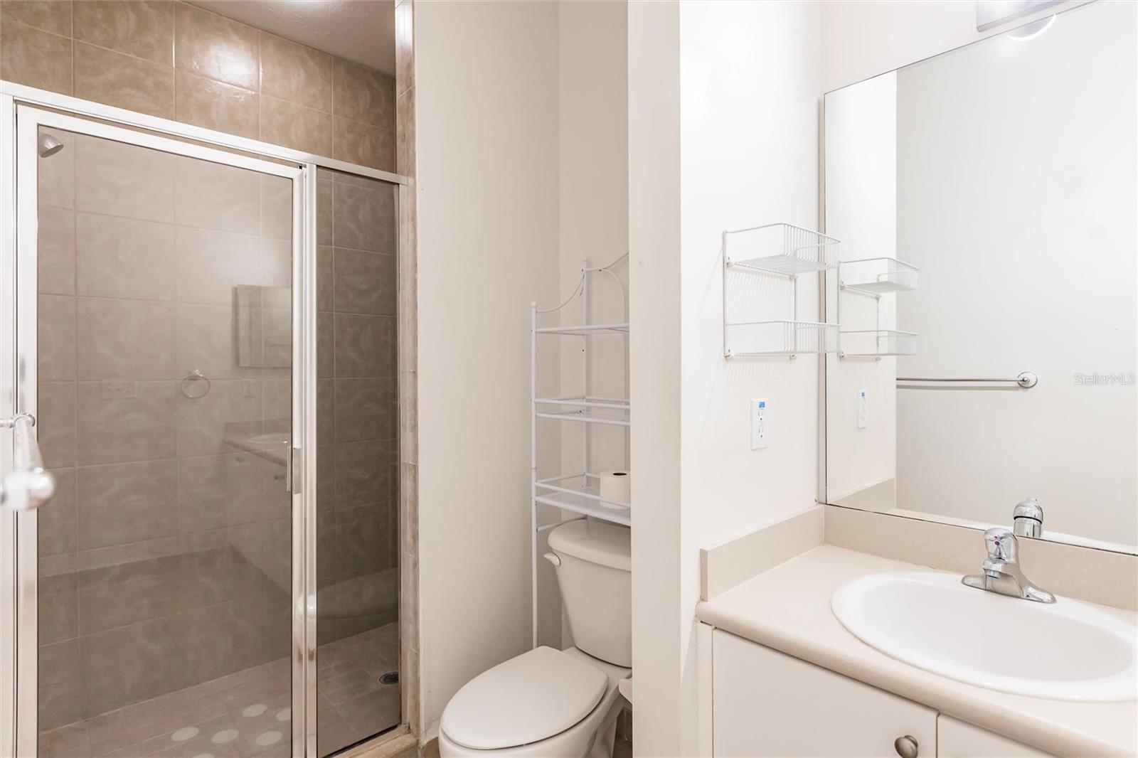 COVE/SIX MILE CYPRESS CONDO - Residential Lease