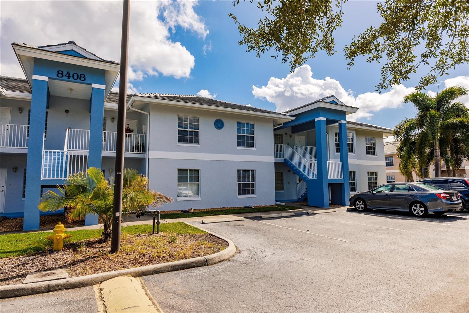 COVE/SIX MILE CYPRESS CONDO - Residential Lease