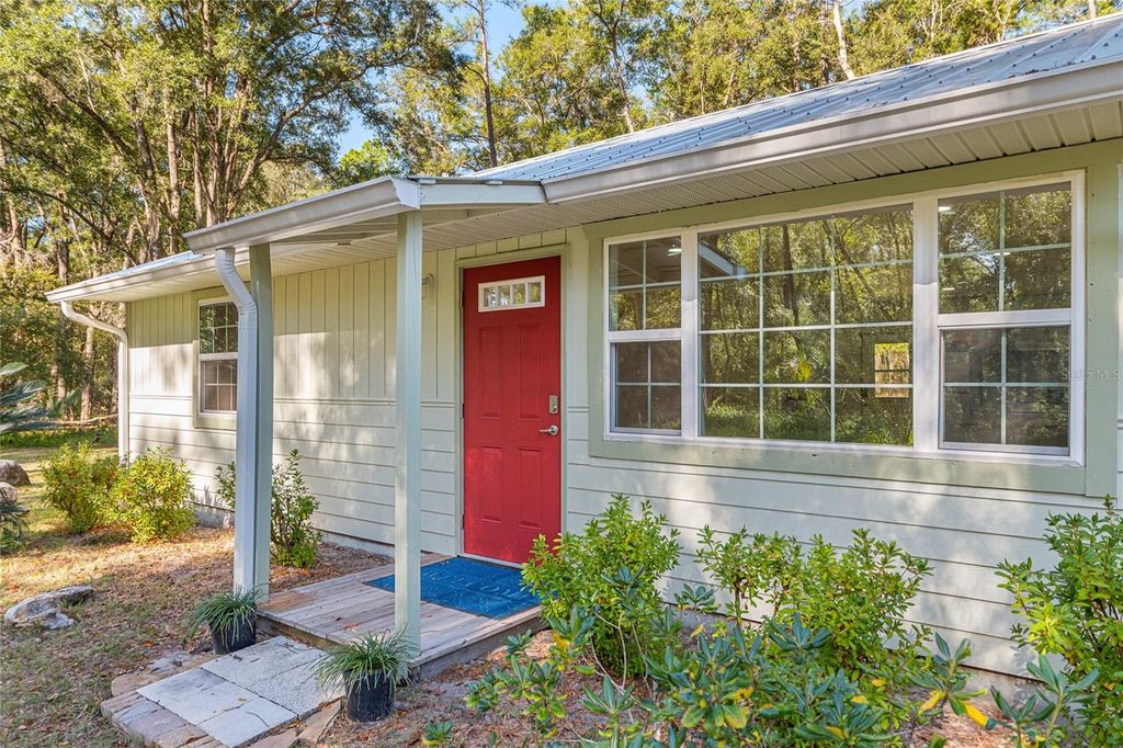 Photo of 18124 SW 75th Avenue, Archer, FL 32618 (MLS # GC536093)