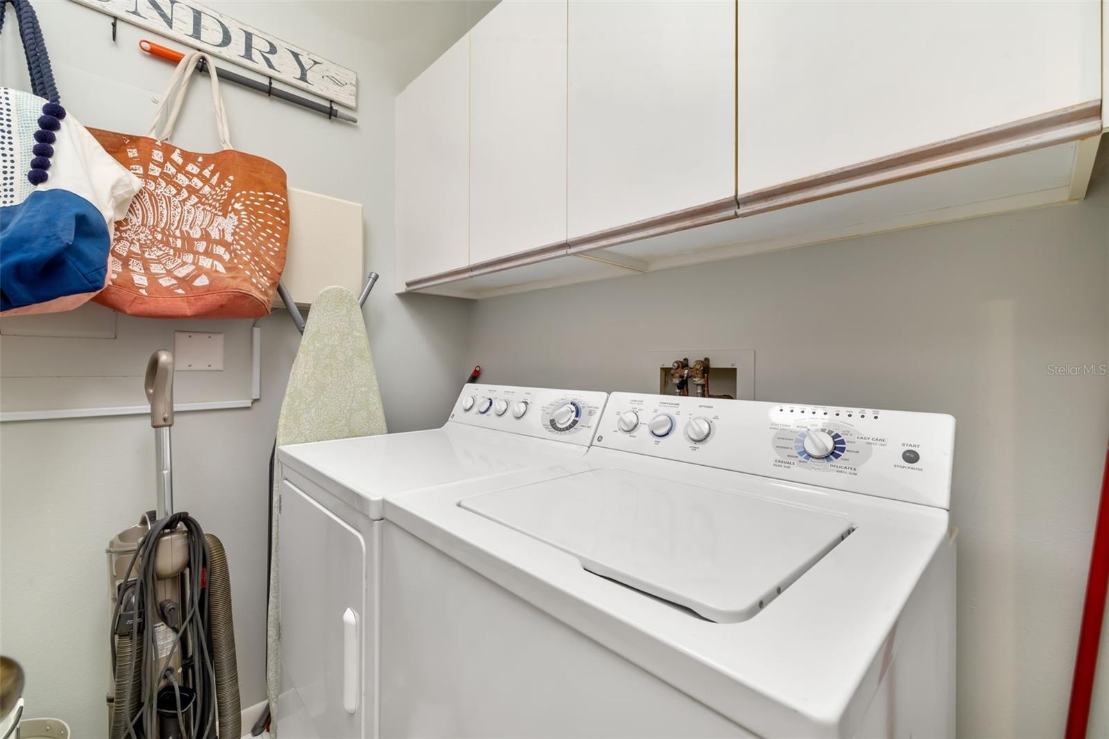 LANDINGS SOUTH III - Residential