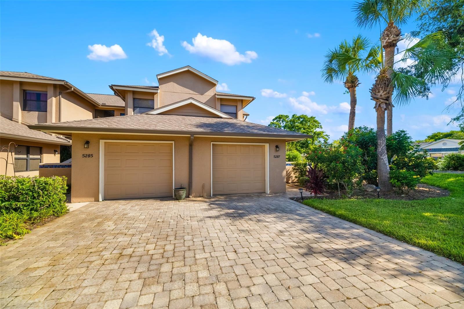 LANDINGS SOUTH III - Residential