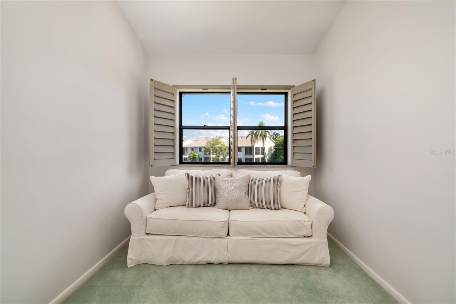 LANDINGS SOUTH III - Residential