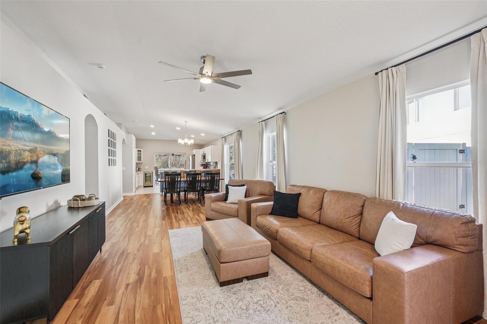 CONCORD STATION PH 04 UNITS A & B - Residential