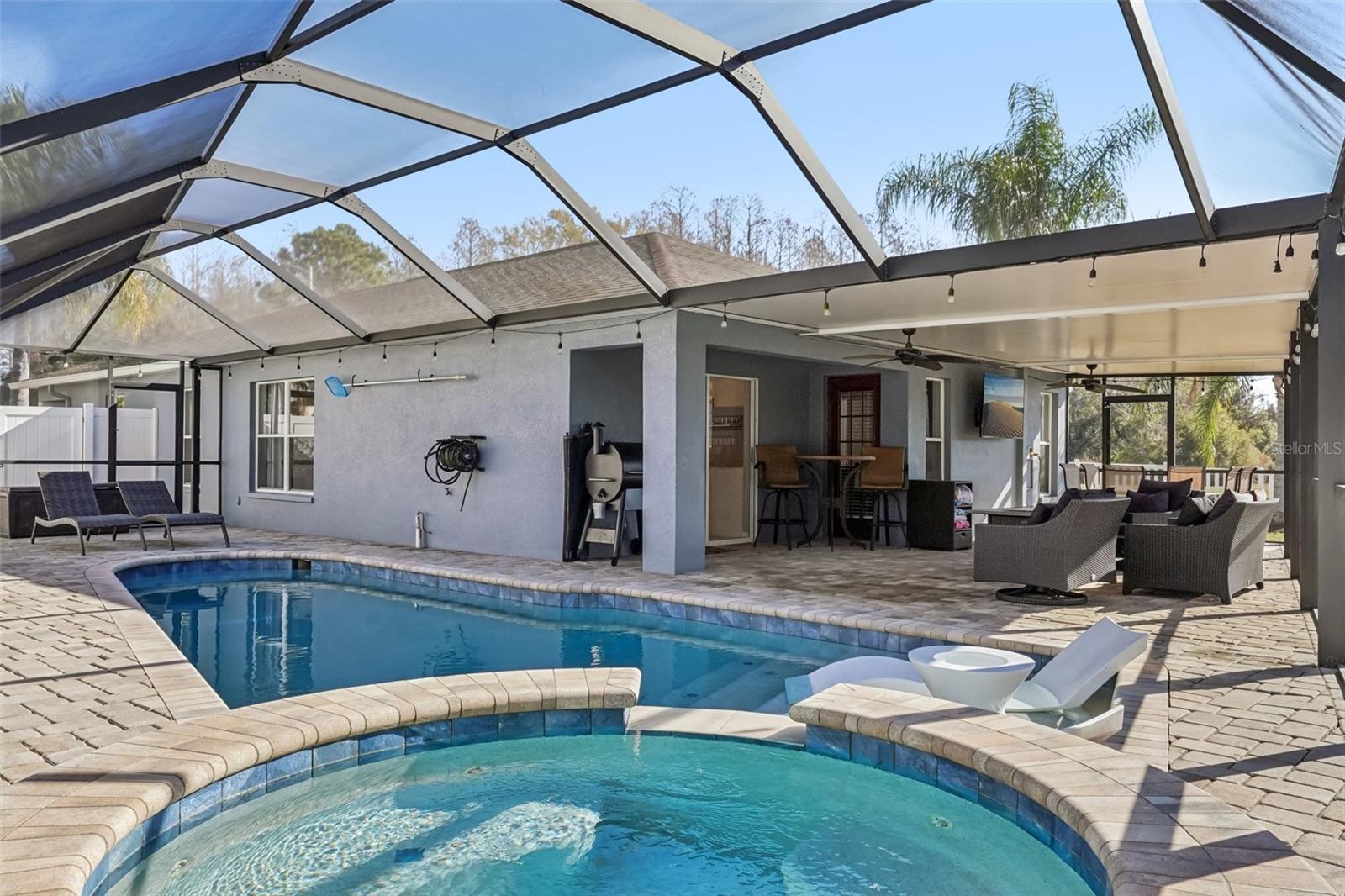 CONCORD STATION PH 04 UNITS A & B - Residential