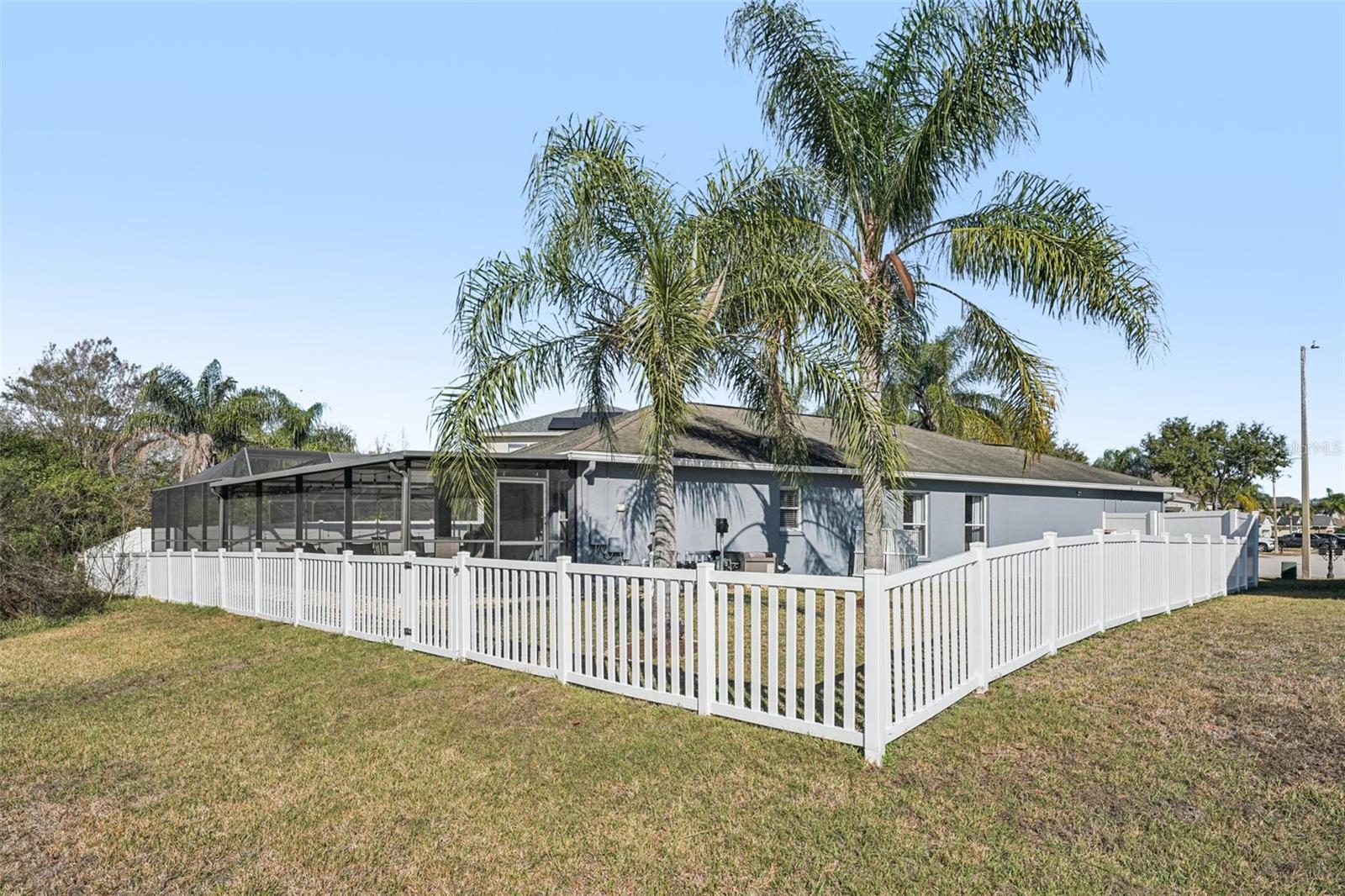 CONCORD STATION PH 04 UNITS A & B - Residential