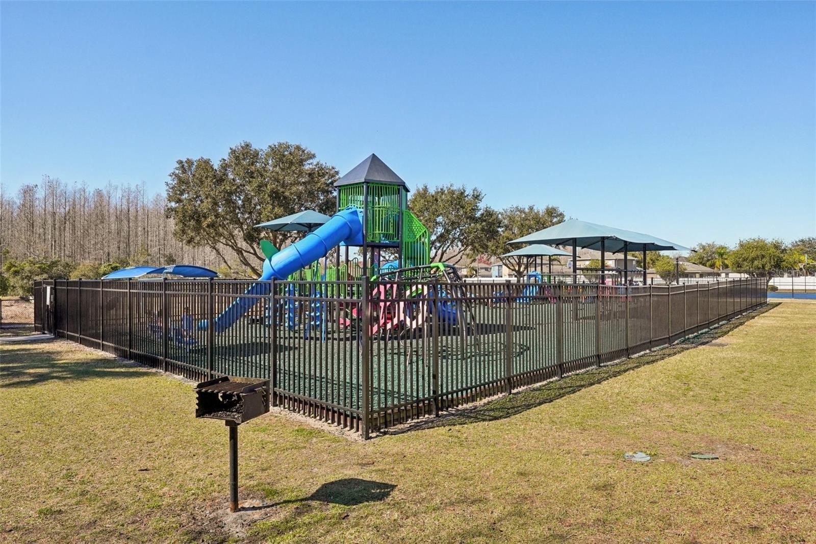 CONCORD STATION PH 04 UNITS A & B - Residential