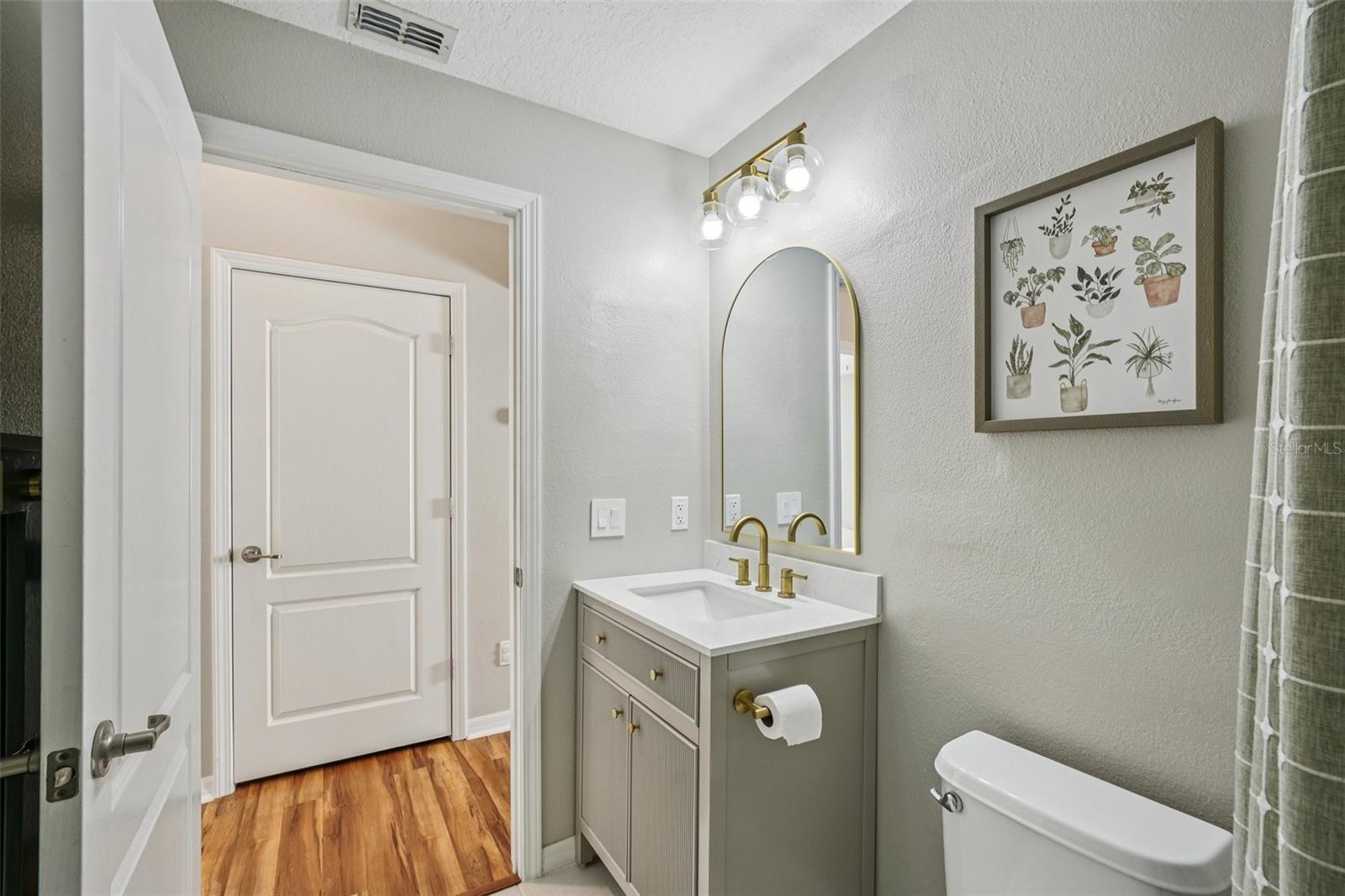 CONCORD STATION PH 04 UNITS A & B - Residential