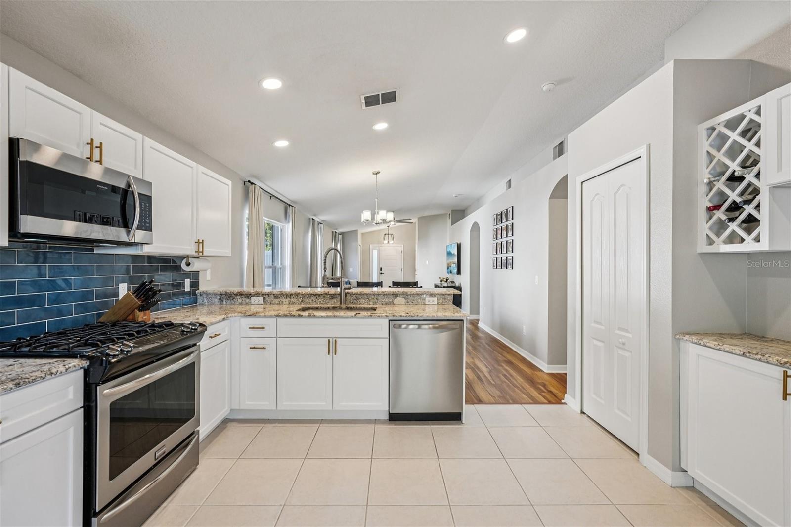 CONCORD STATION PH 04 UNITS A & B - Residential