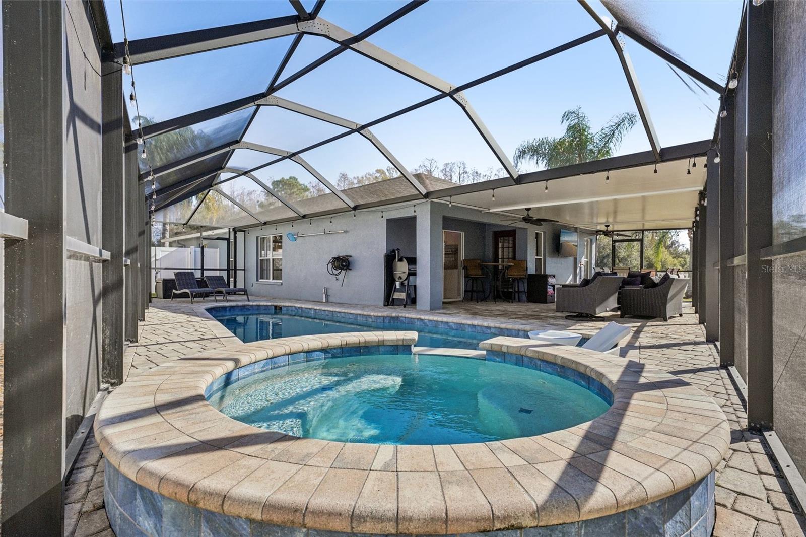 CONCORD STATION PH 04 UNITS A & B - Residential