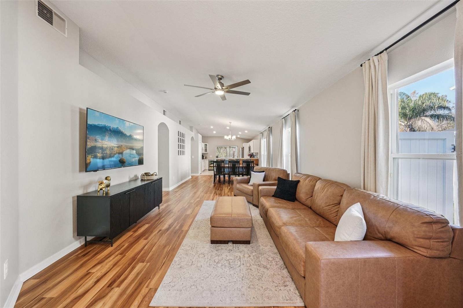 CONCORD STATION PH 04 UNITS A & B - Residential