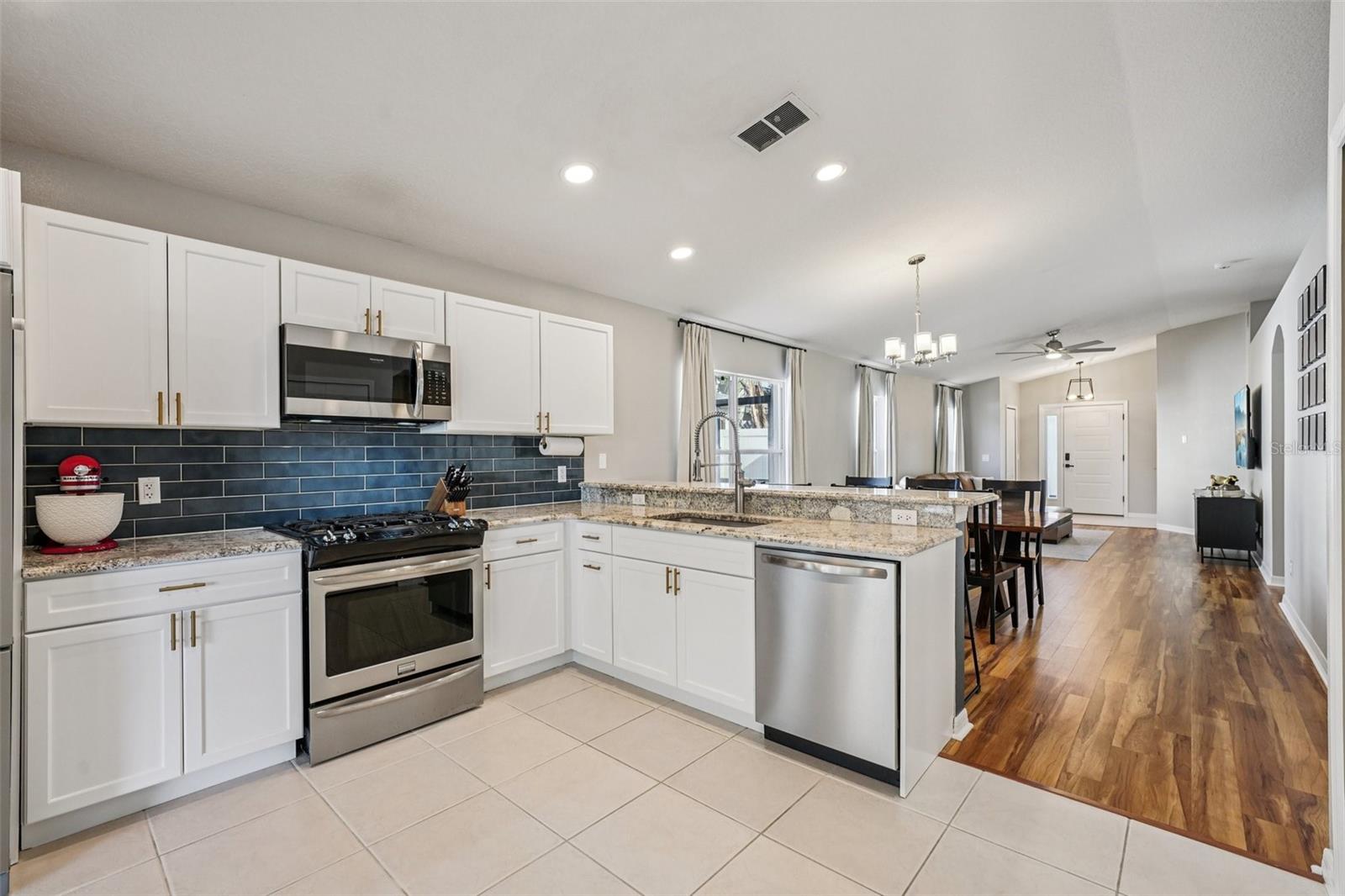 CONCORD STATION PH 04 UNITS A & B - Residential