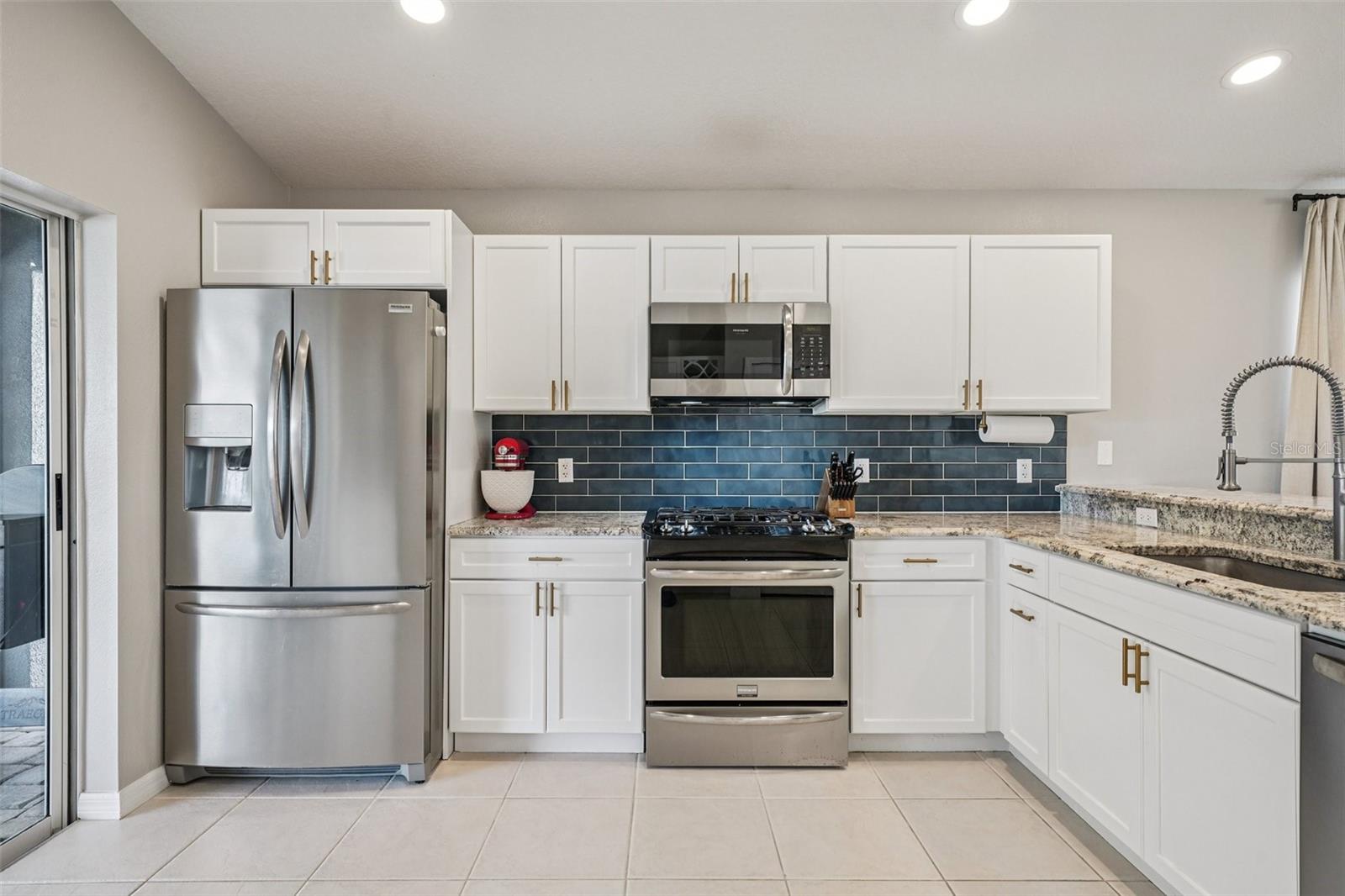 CONCORD STATION PH 04 UNITS A & B - Residential