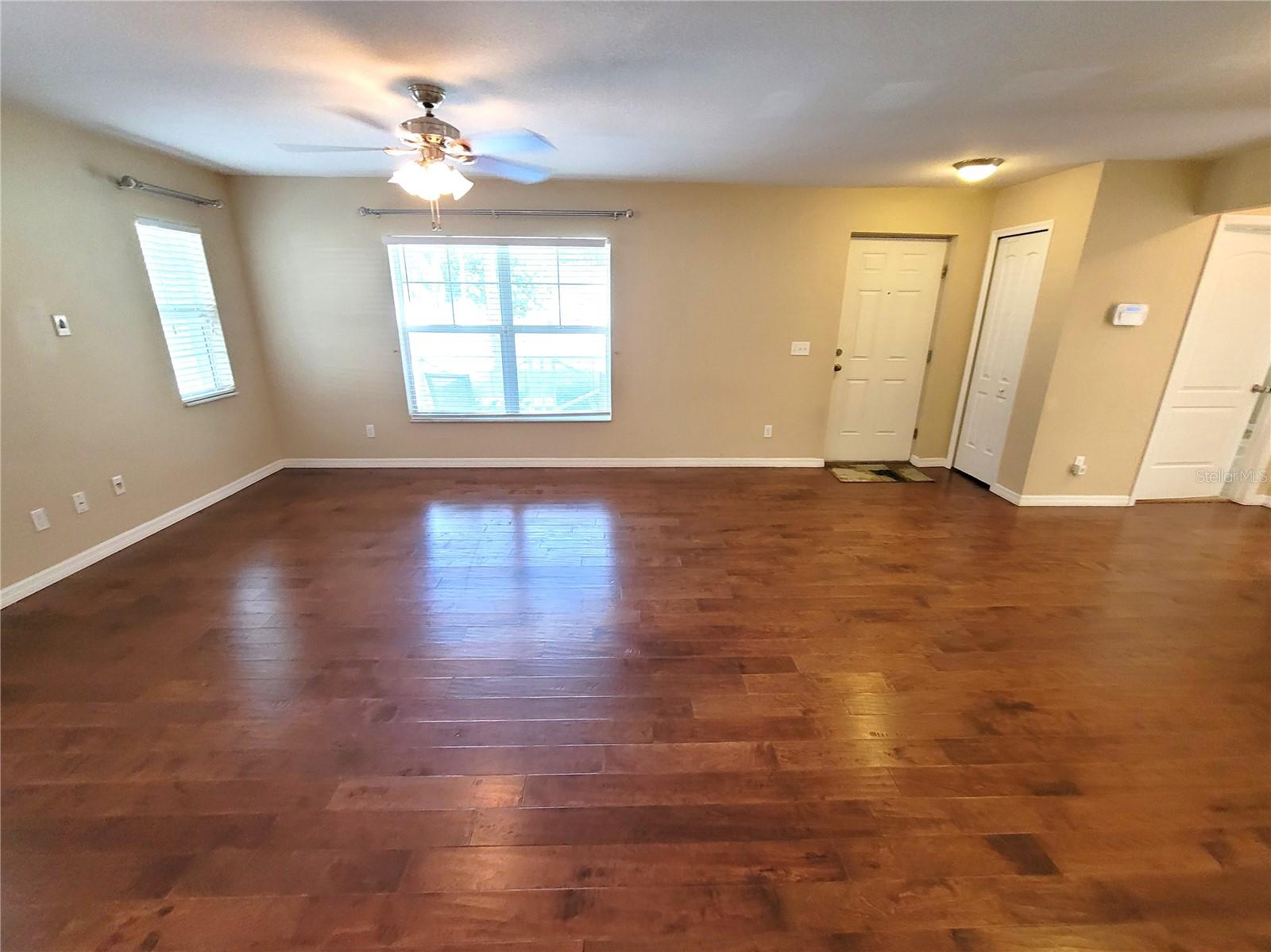 OAKLYN - Residential Lease