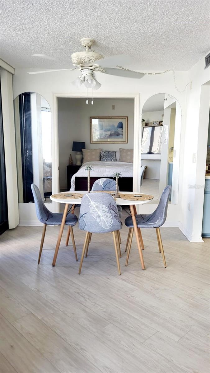 1 OCEANS WEST BOULEVARD 3B4