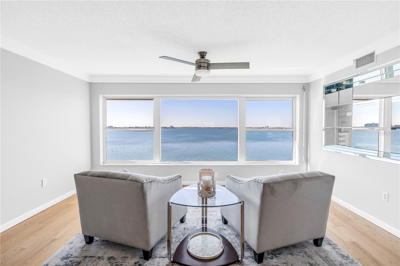 6020 SHORE BOULEVARD S 712