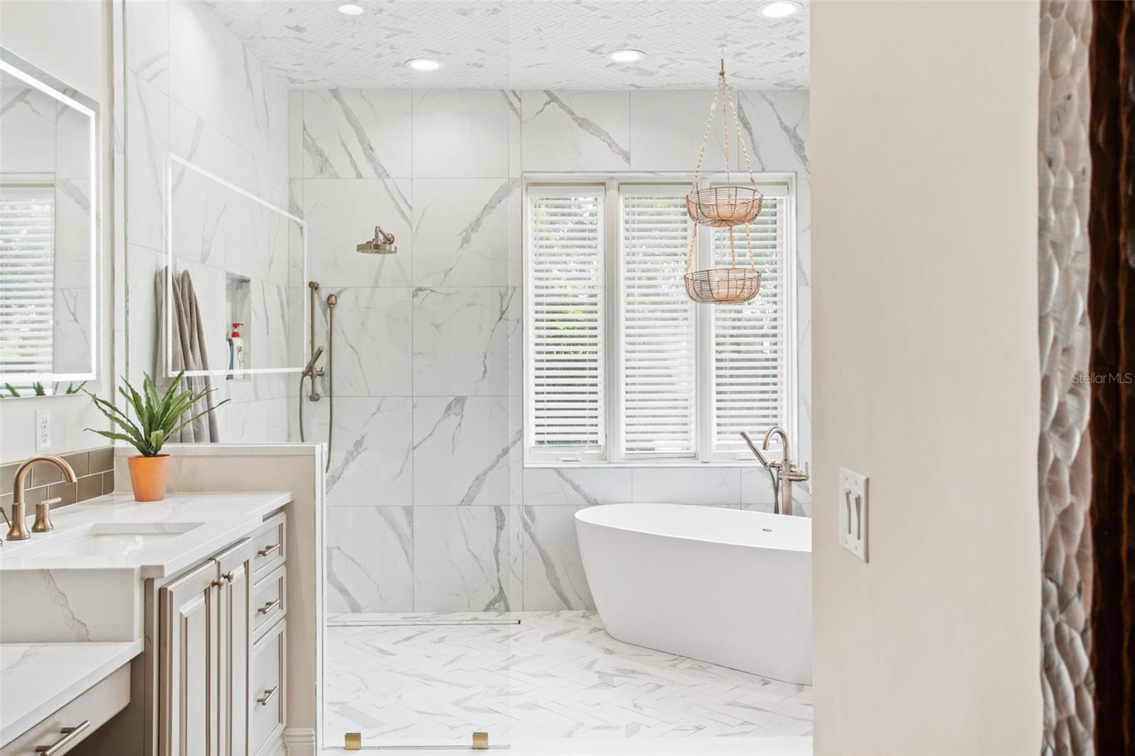 ISLEWORTH - Residential