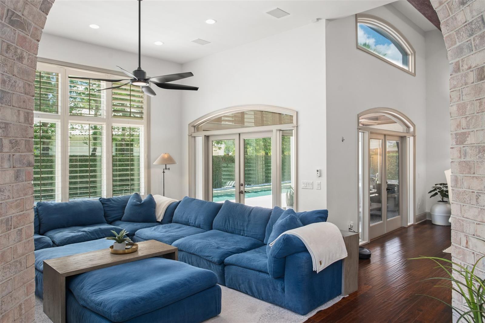 ISLEWORTH - Residential