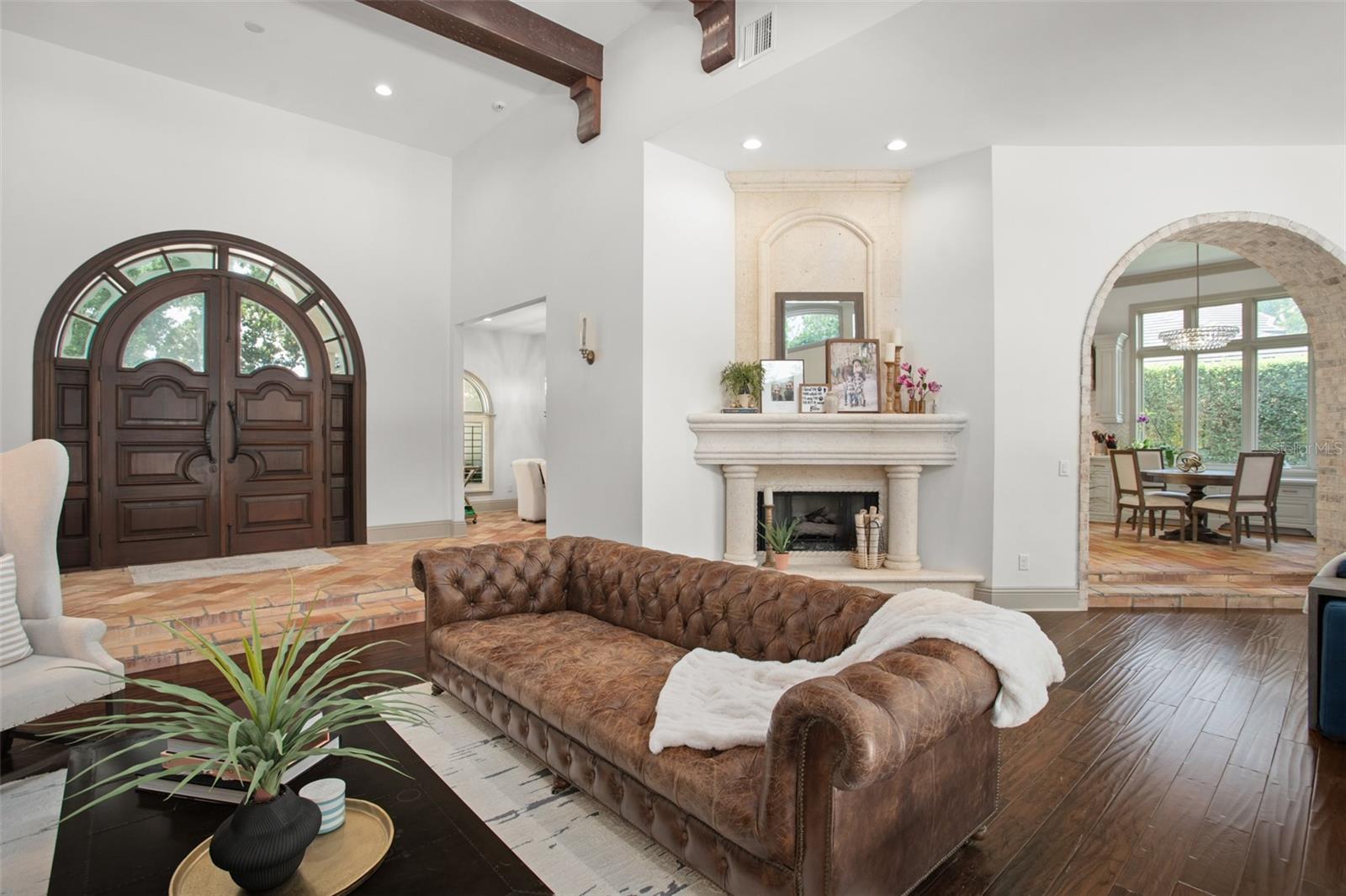 ISLEWORTH - Residential