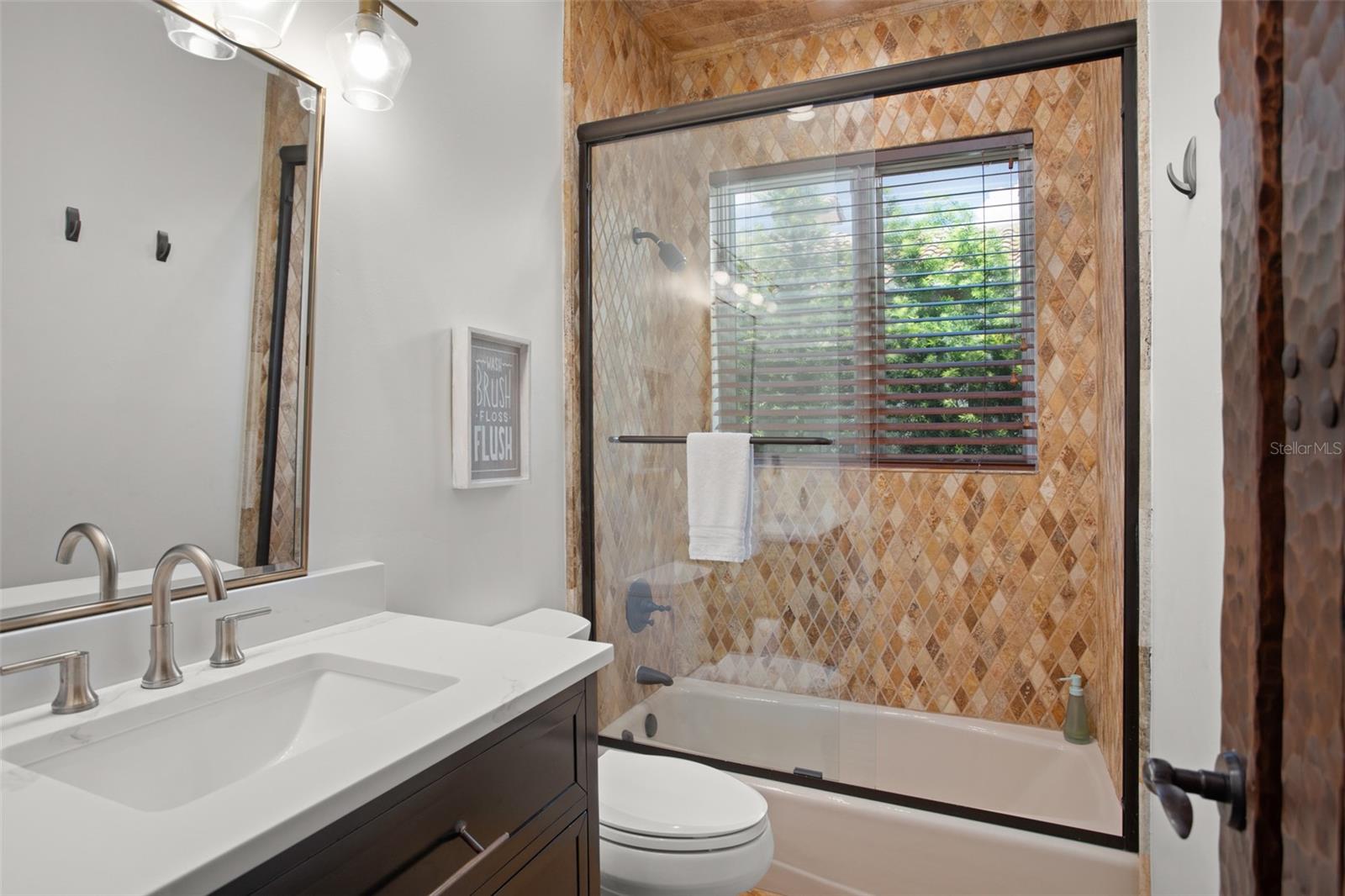 ISLEWORTH - Residential