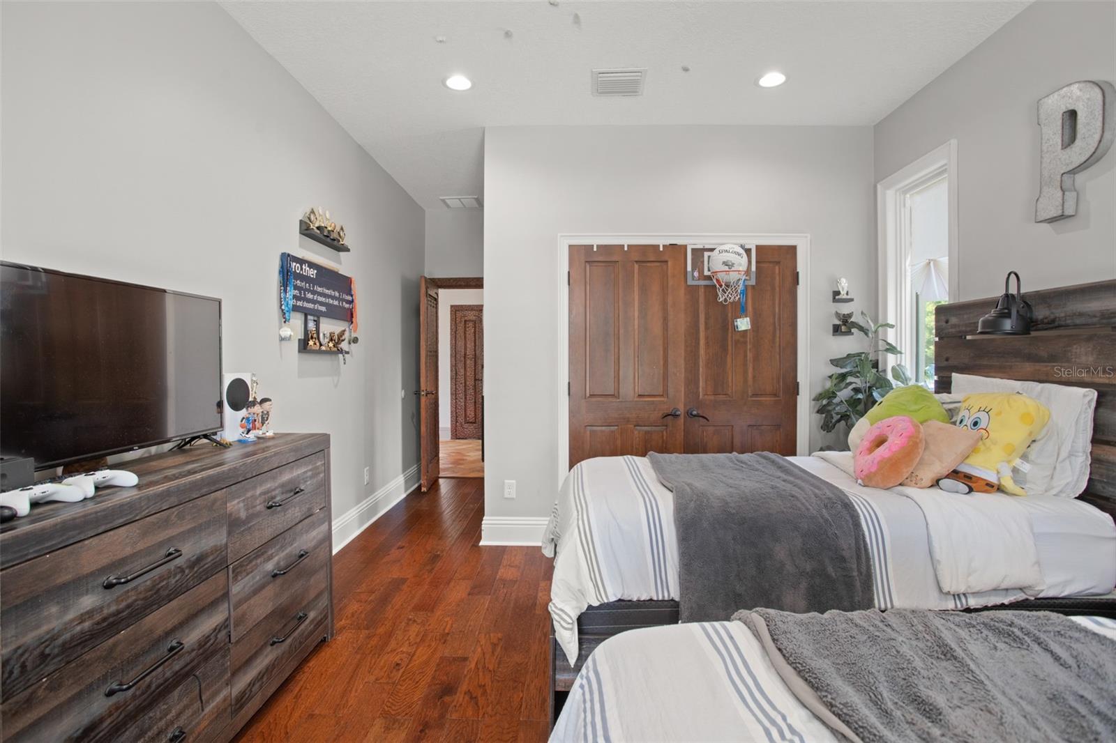 ISLEWORTH - Residential