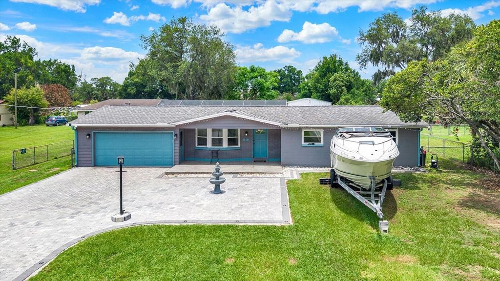 Photo of 1111 Durant Road, Brandon, FL 33511 (MLS # TB8513608)